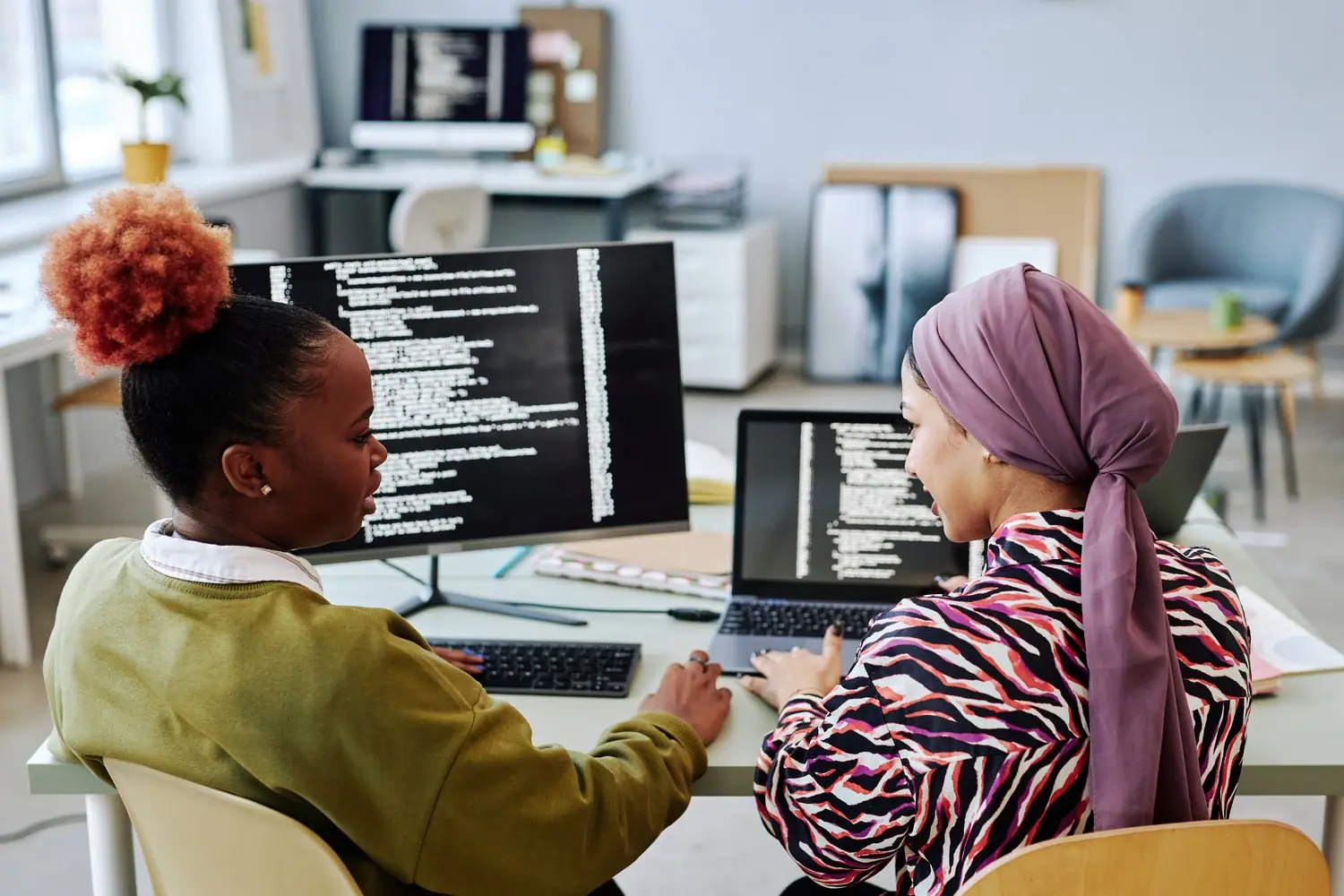 Rozwój aplikacji Low-code: przyspieszenie digitalizacji biznesu