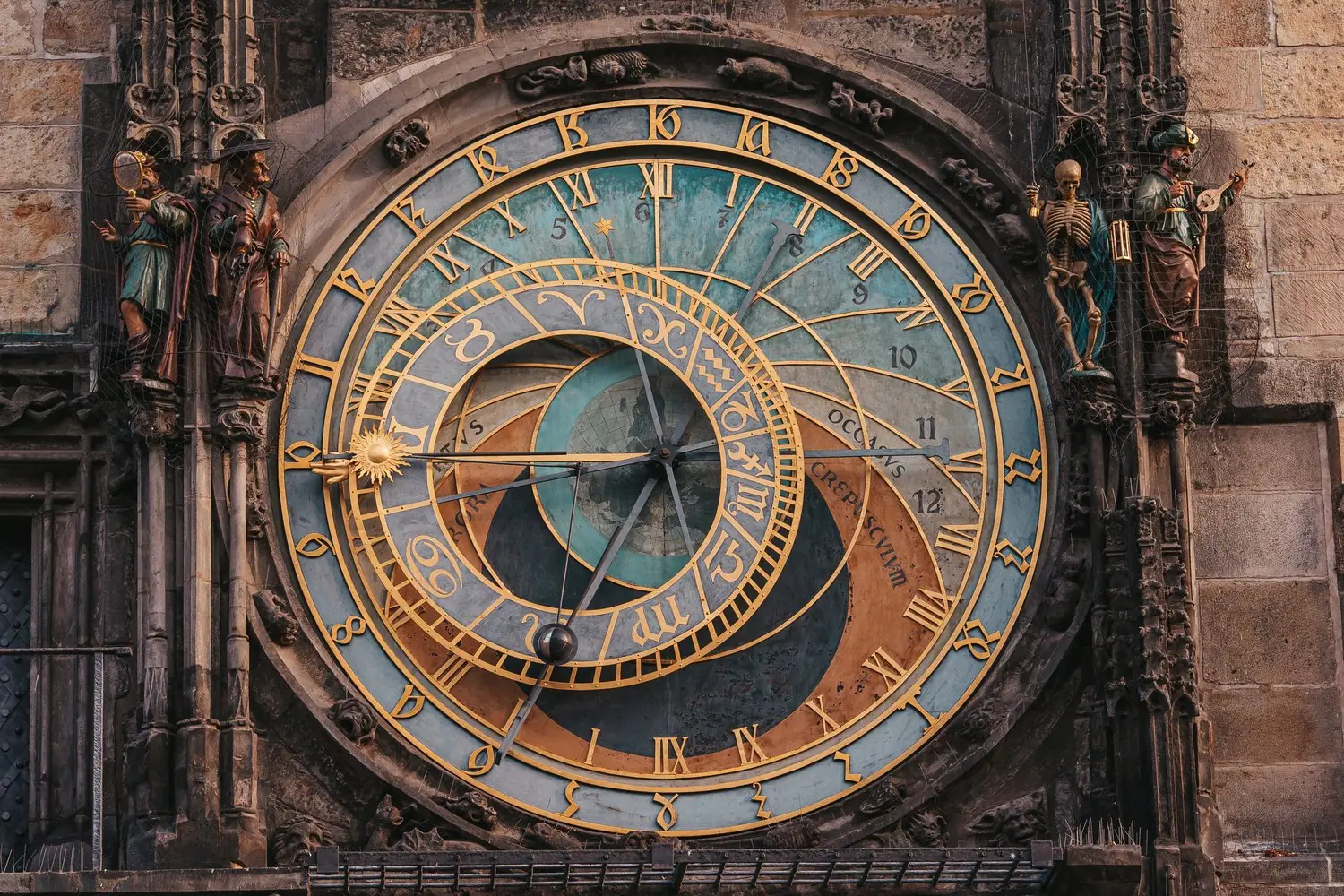 Time Series Databases: analiza danych czasowych w aplikacjach