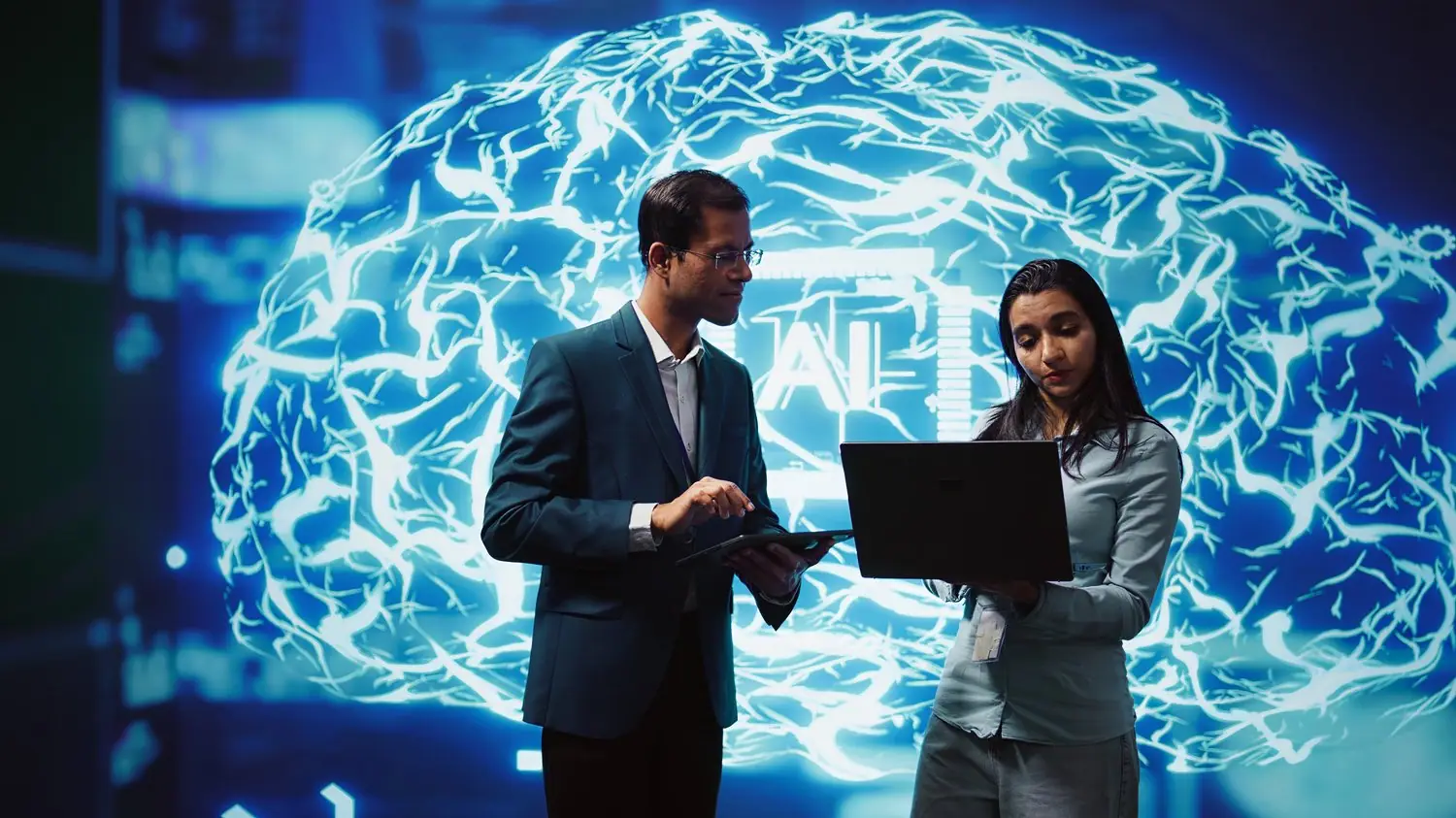 Autonomous AI: samouczące się systemy sztucznej inteligencji