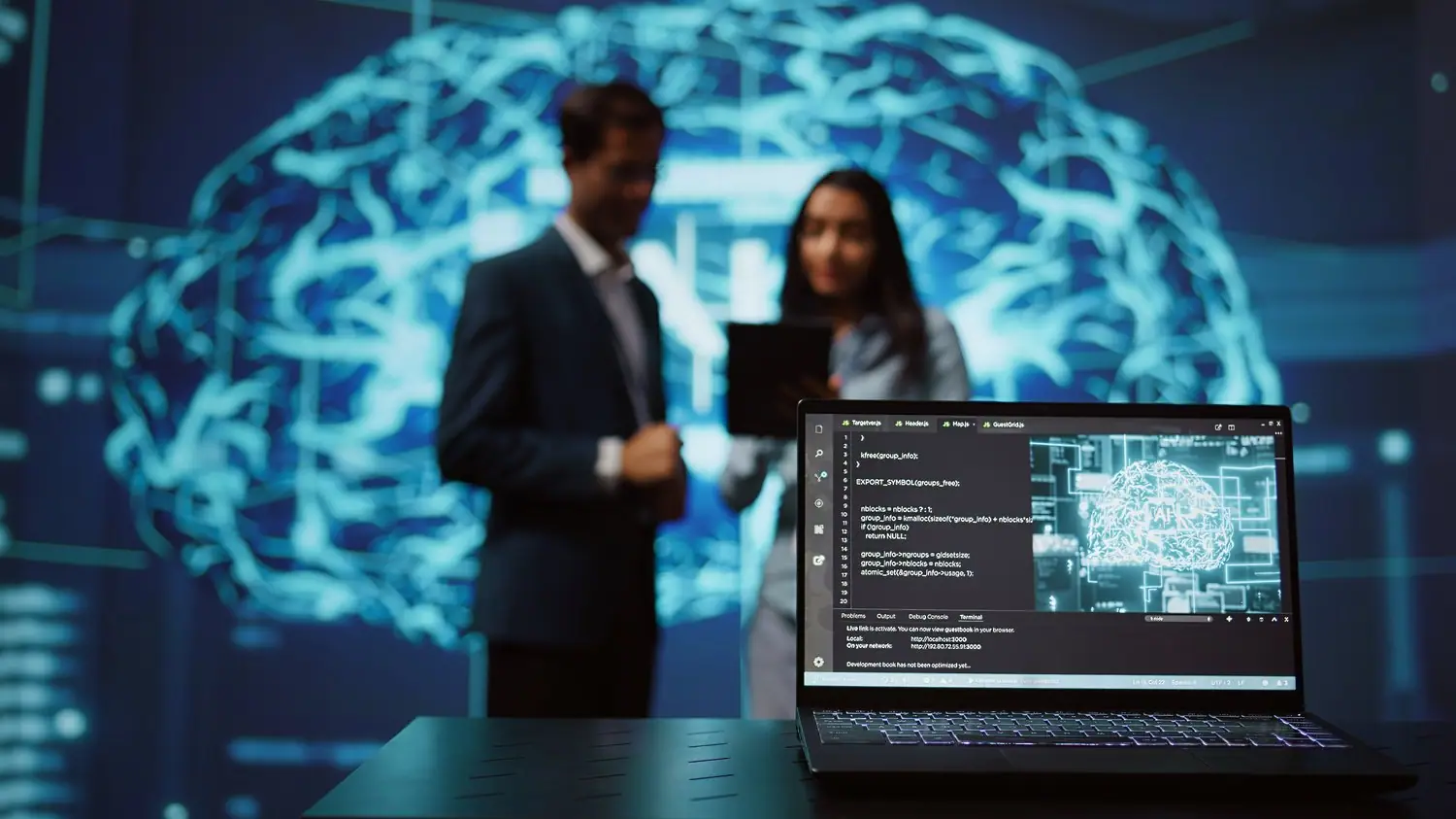 Hybrid AI Systems: łączenie różnych podejść w sztucznej inteligencji