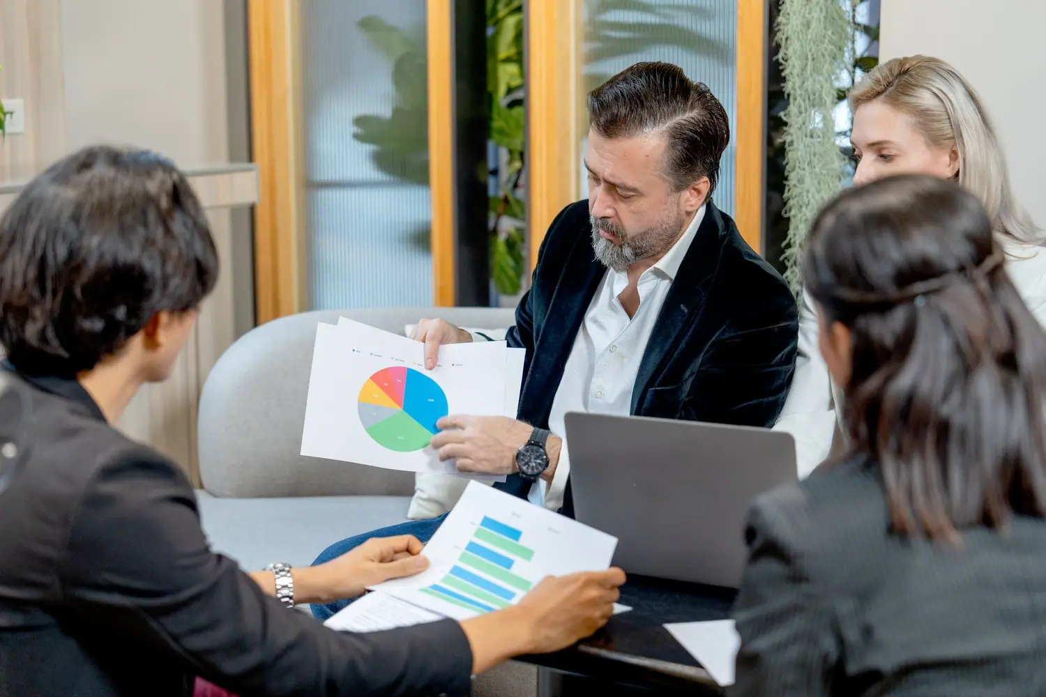 LinkedIn Sales Navigator: zaawansowane techniki prospectingu w B2B